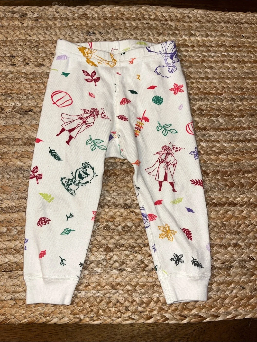 Hanna Andersson pajama set size 18-24m long sleeve Frozen ll